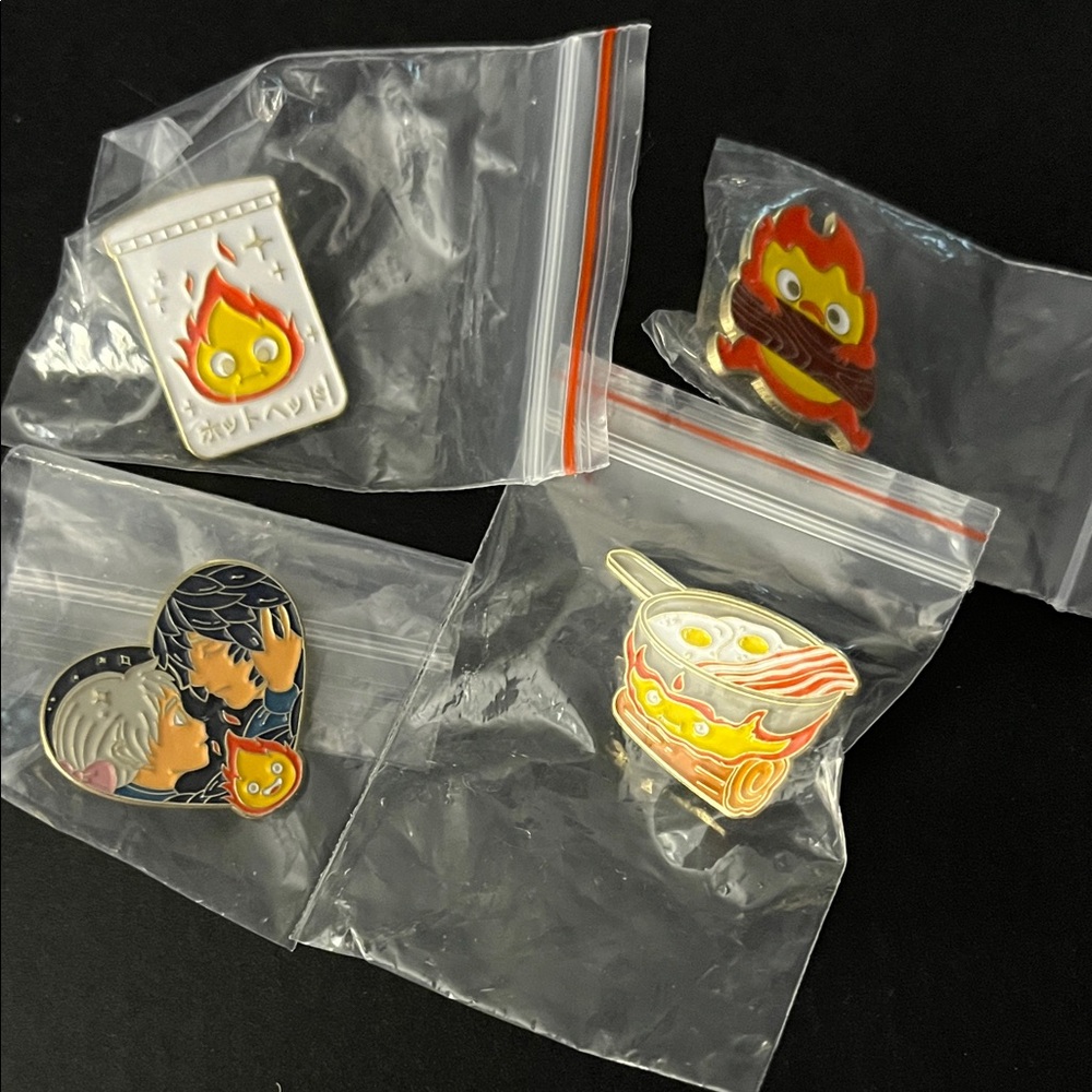 Howl’s Moving Castle Enamel Pins